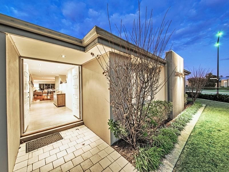 2 Impington Road, Butler WA 6036