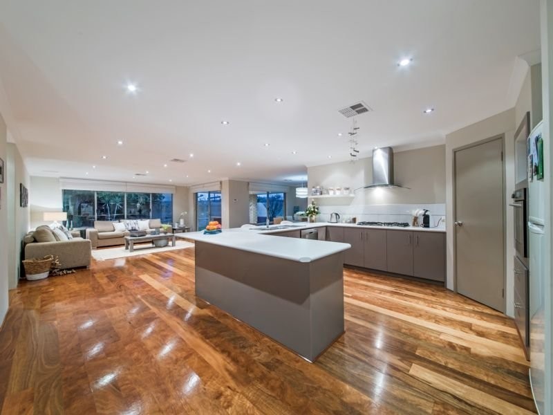 2 Impington Road, Butler WA 6036