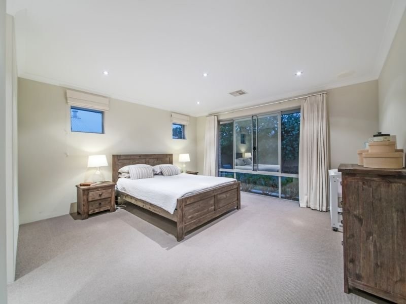 2 Impington Road, Butler WA 6036