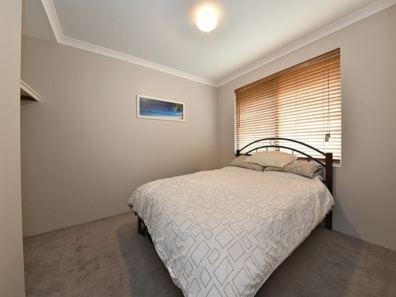 26 Finglas Meander, Butler WA 6036