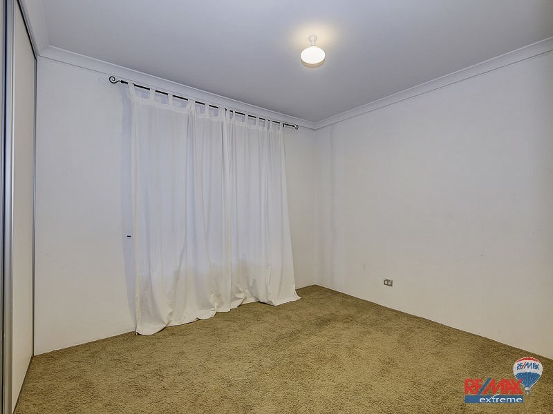 194 Lagoon Drive, Yanchep WA 6035