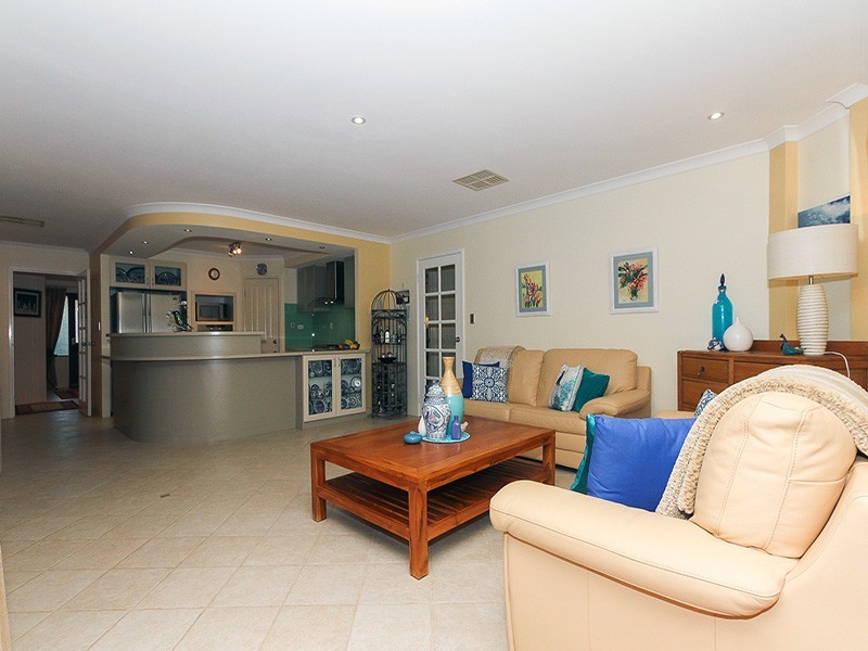 76 Kingsbridge Boulevard, Butler WA 6036