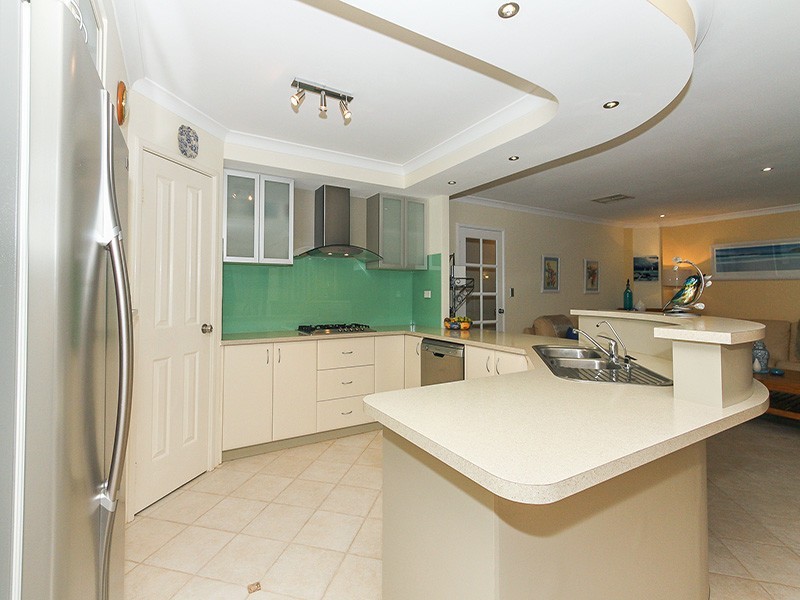 76 Kingsbridge Boulevard, Butler WA 6036