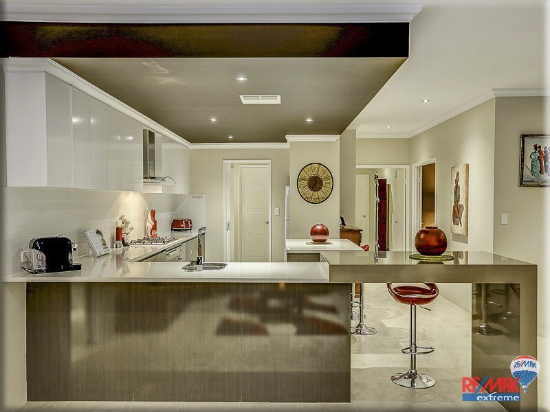 6 Alderton Road, Butler WA 6036