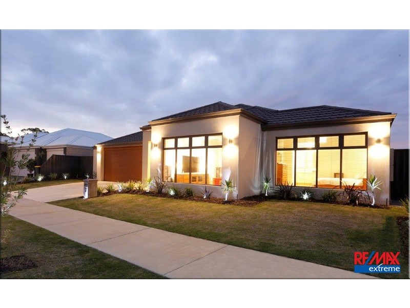 7 Daytona Road, Yanchep WA 6035