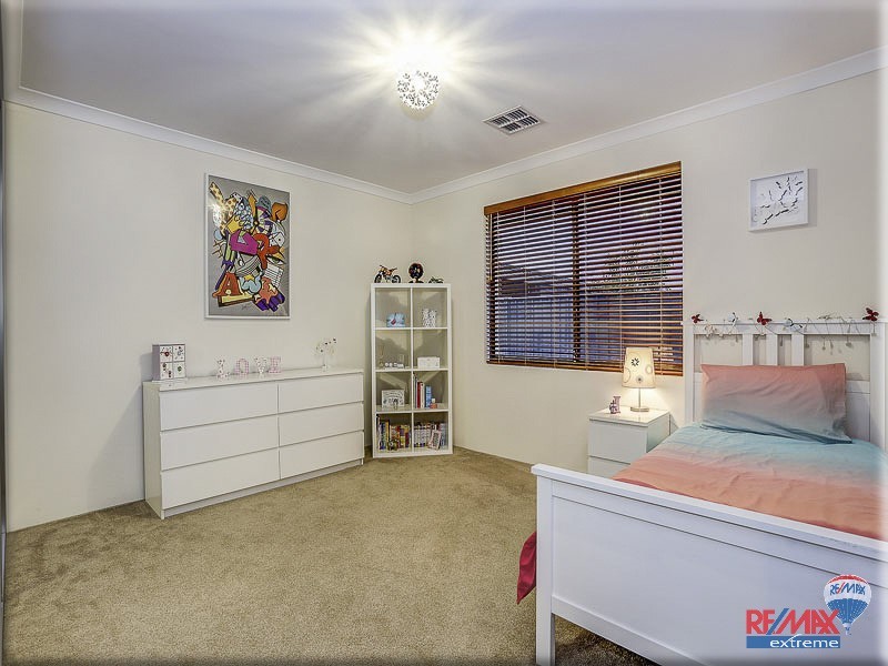 7 Daytona Road, Yanchep WA 6035