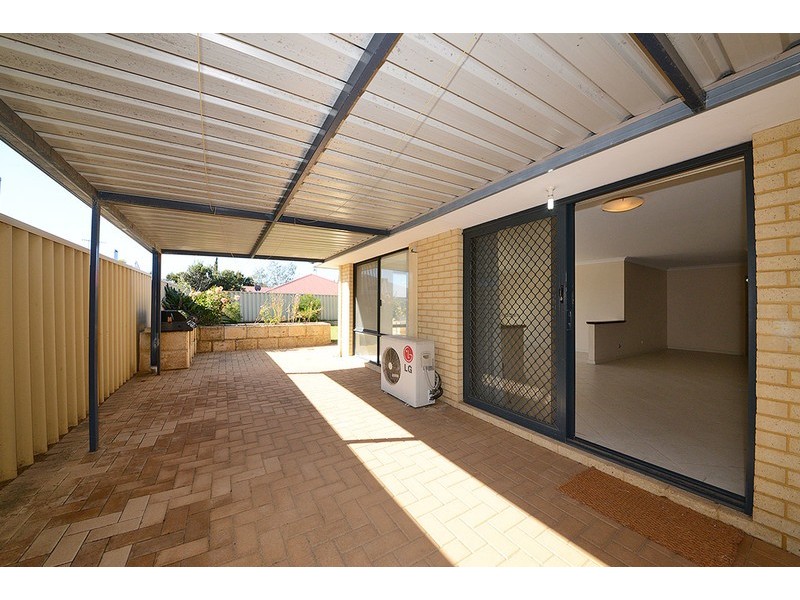 11 Chorley Avenue, Butler WA 6036