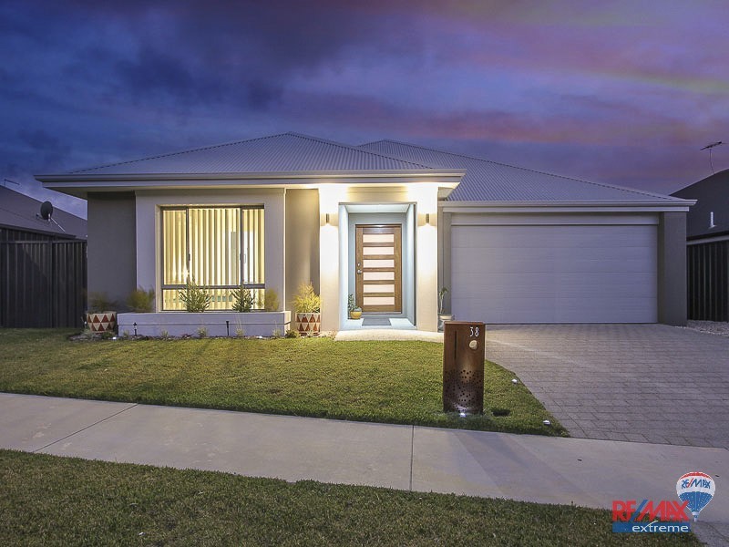 38 Bunker Crescent, Yanchep WA 6035