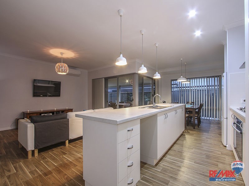 38 Bunker Crescent, Yanchep WA 6035