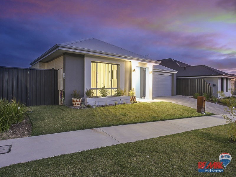 38 Bunker Crescent, Yanchep WA 6035