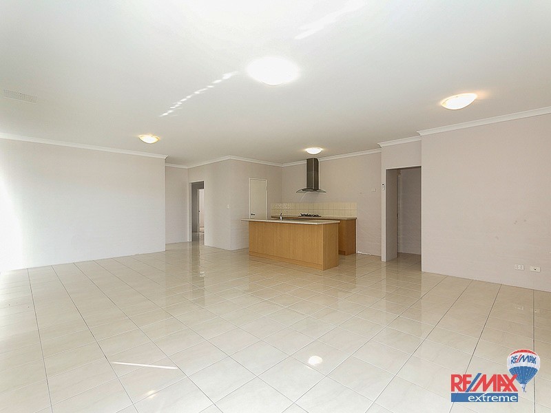 9 Lunar Street, Yanchep WA 6035