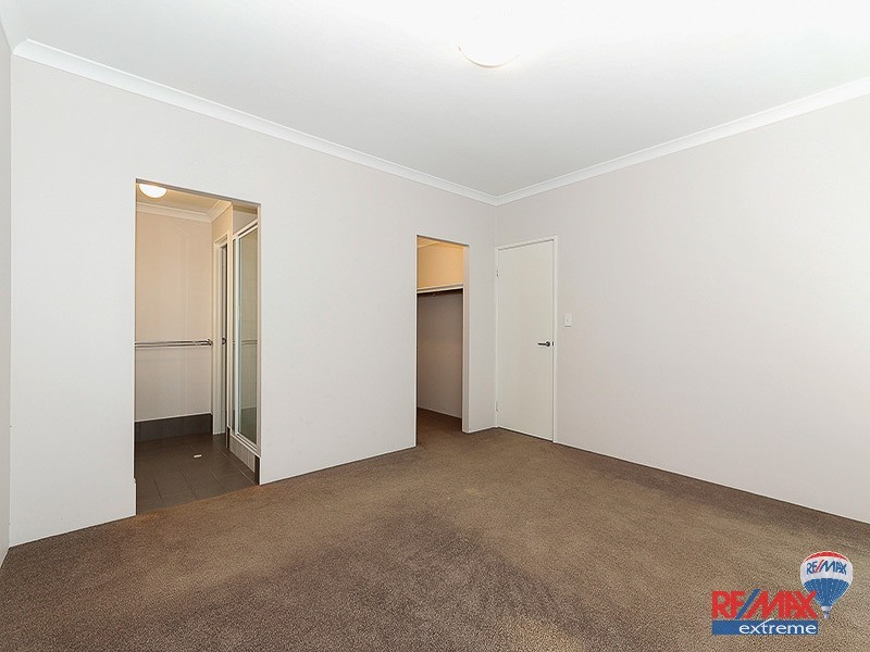 9 Lunar Street, Yanchep WA 6035