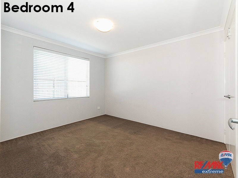 9 Lunar Street, Yanchep WA 6035