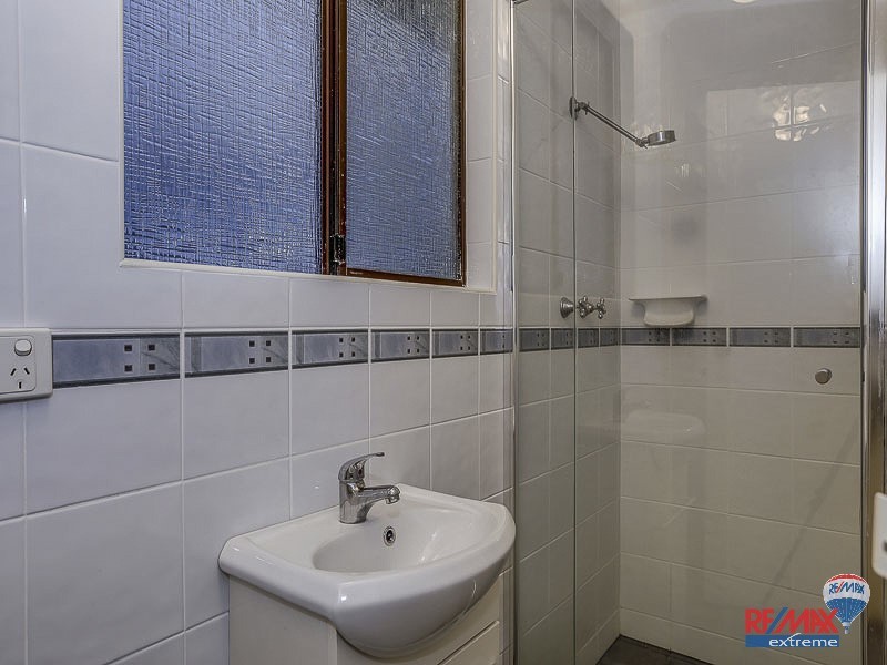 81 Lagoon Drive, Yanchep WA 6035