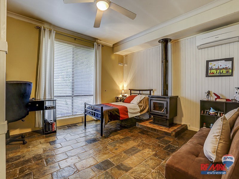 81 Lagoon Drive, Yanchep WA 6035