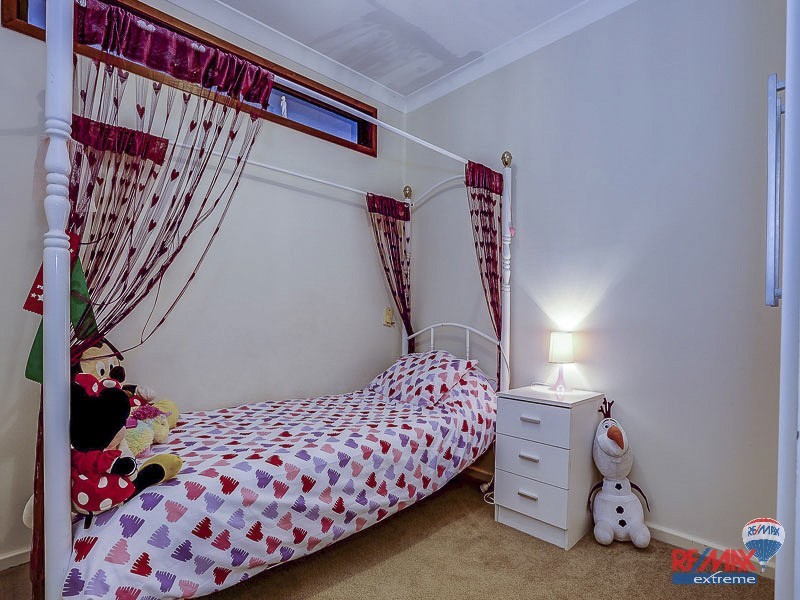 81 Lagoon Drive, Yanchep WA 6035