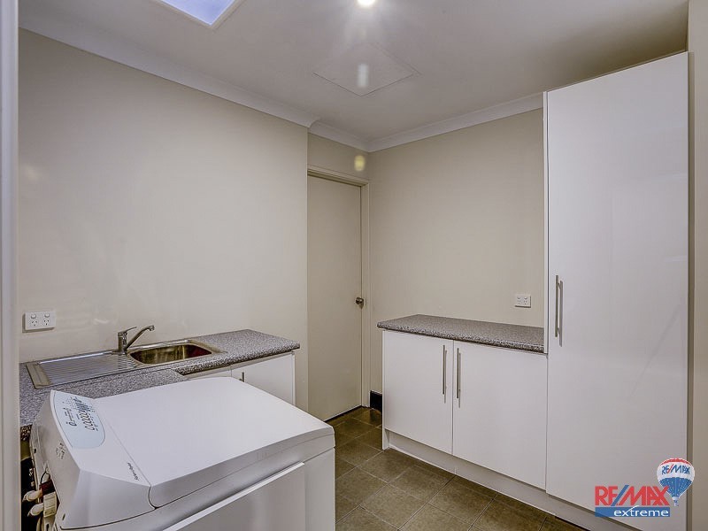 81 Lagoon Drive, Yanchep WA 6035