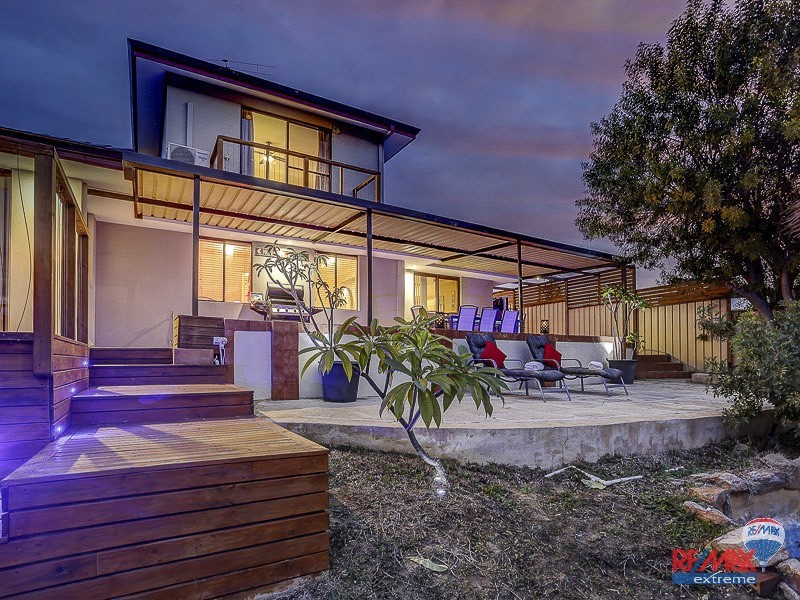 81 Lagoon Drive, Yanchep WA 6035