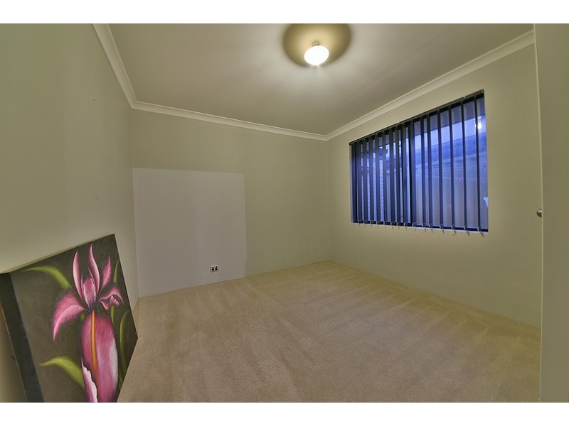 33 Newbliss Gardens, Butler WA 6036