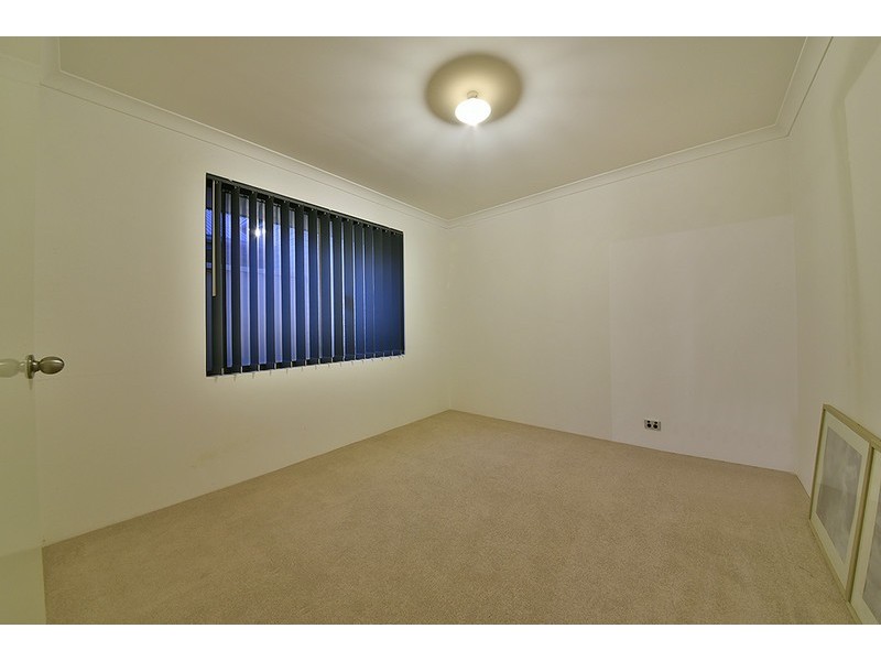 33 Newbliss Gardens, Butler WA 6036