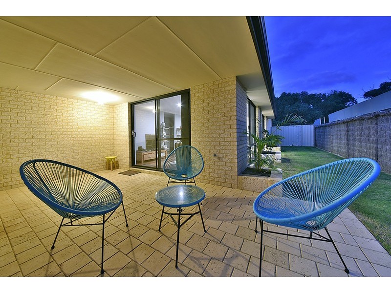 33 Newbliss Gardens, Butler WA 6036