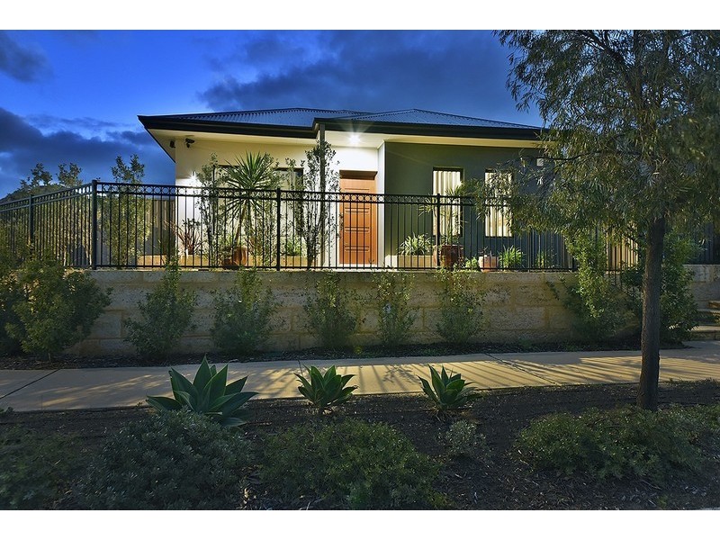 33 Newbliss Gardens, Butler WA 6036