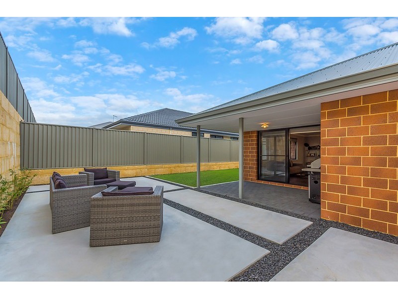 3 Apricot Road, Eglinton WA 6034