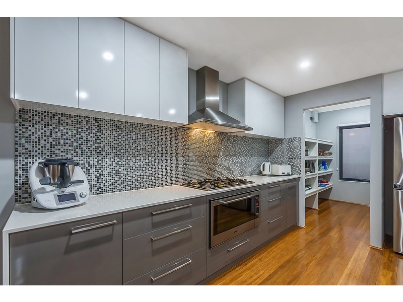 8 Needletail Avenue, Alkimos WA 6038