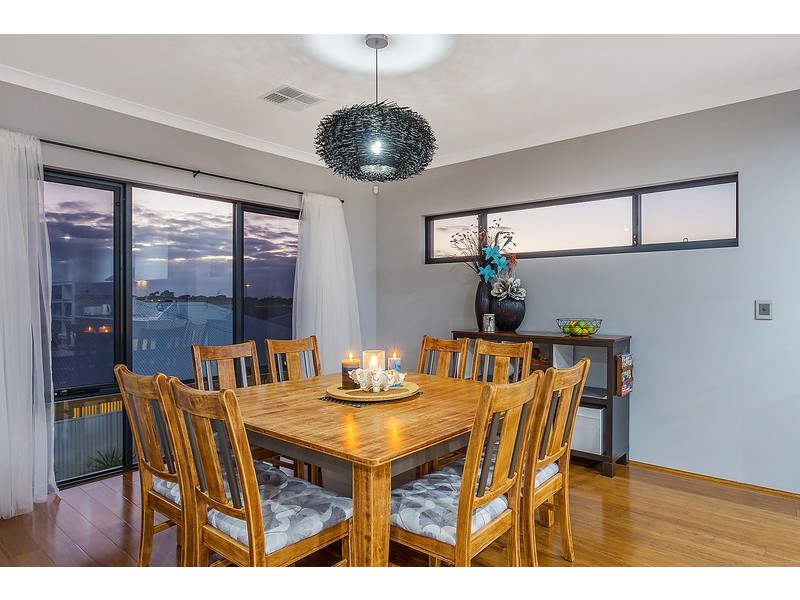 8 Needletail Avenue, Alkimos WA 6038