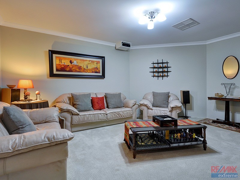 9 Pascal Mews, Ridgewood WA 6030