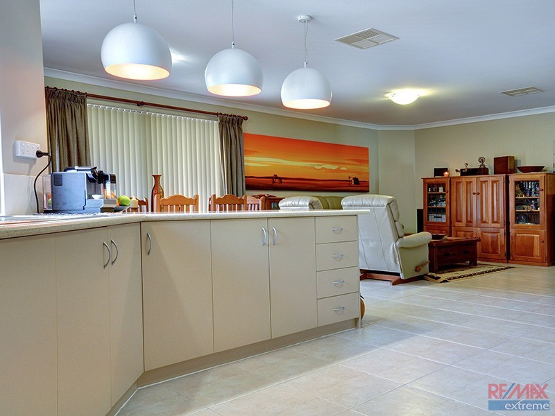 9 Pascal Mews, Ridgewood WA 6030