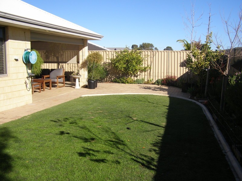 9 Pascal Mews, Ridgewood WA 6030