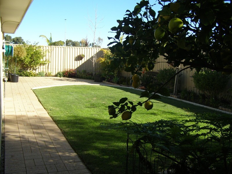 9 Pascal Mews, Ridgewood WA 6030