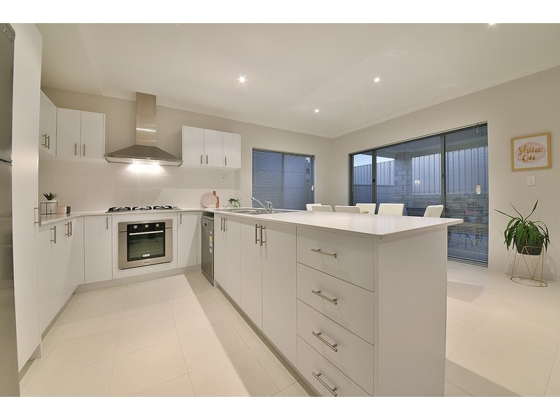 34 Langport Way, Butler WA 6036