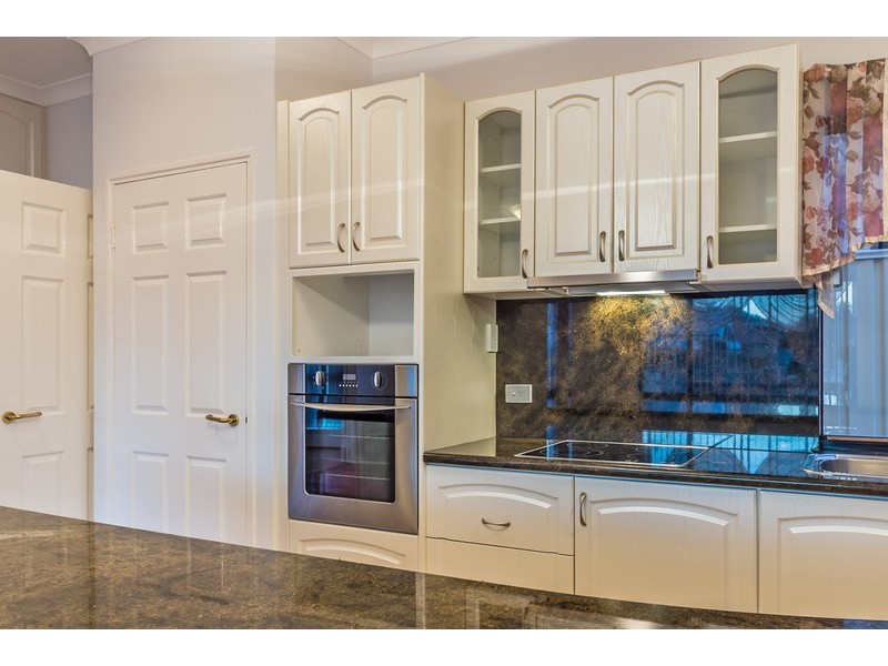 1 St Pauls Crescent, Joondalup WA 6027