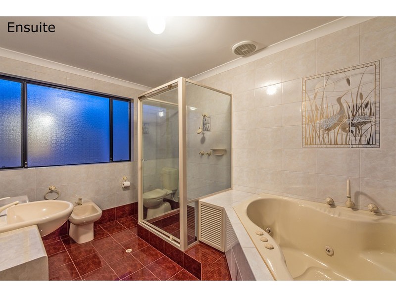 1 St Pauls Crescent, Joondalup WA 6027