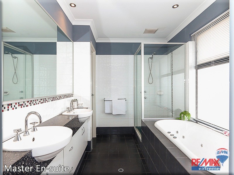 42 Topsail Loop, Alkimos WA 6038