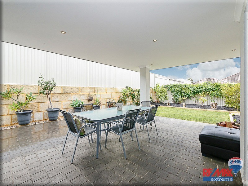 42 Topsail Loop, Alkimos WA 6038