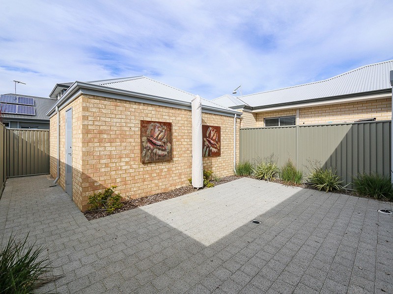 4 Antares Street, Clarkson WA 6030