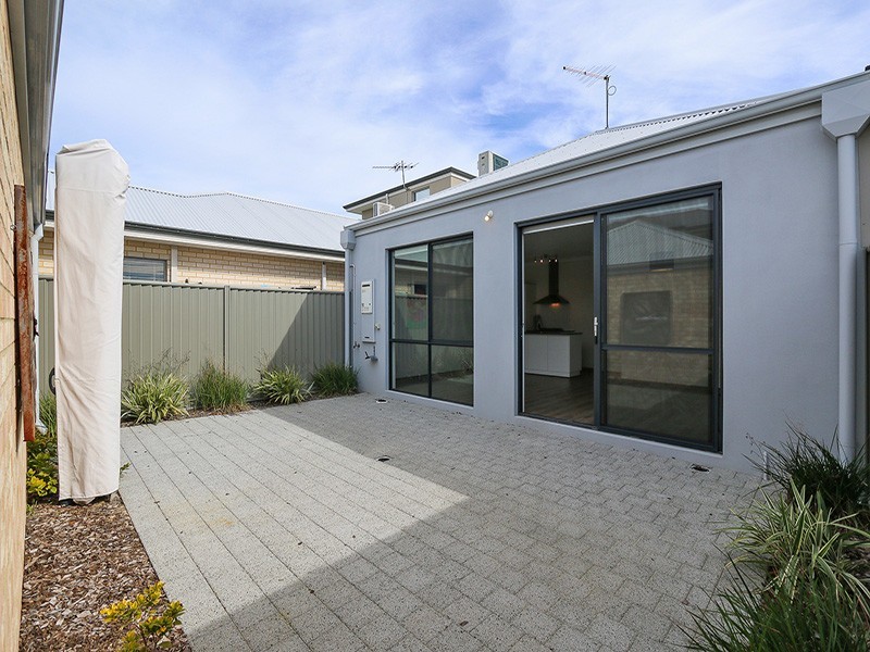 4 Antares Street, Clarkson WA 6030