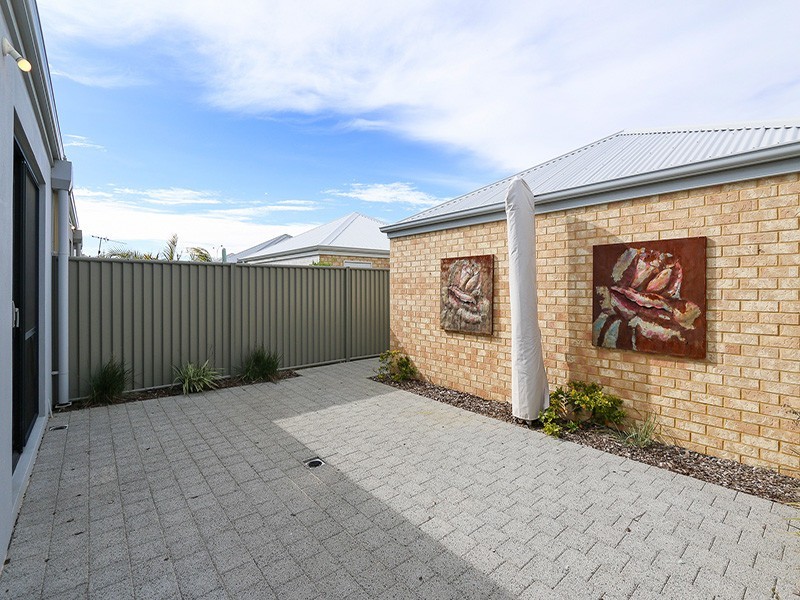 4 Antares Street, Clarkson WA 6030