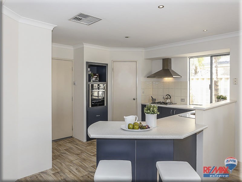 25 Talybont Bend, Butler WA 6036