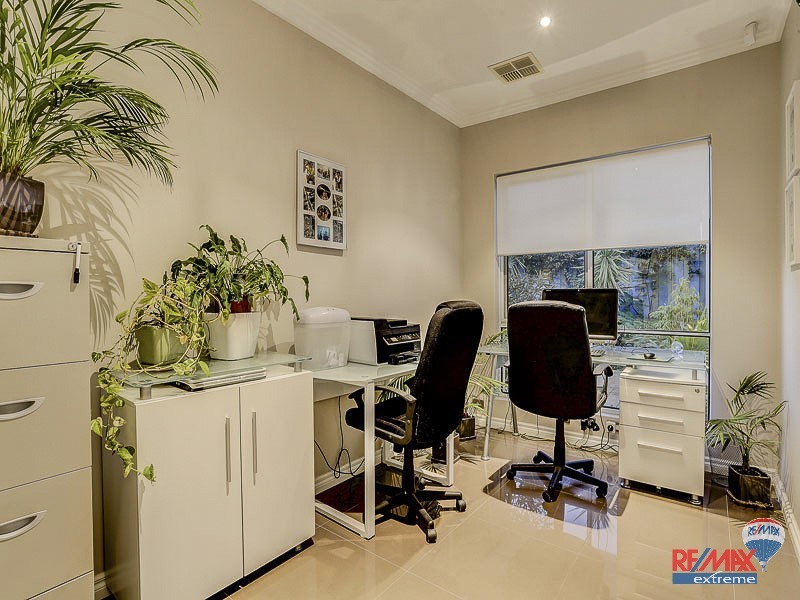 15 Flax Road, Yanchep WA 6035