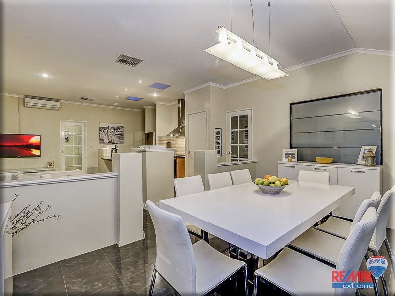 15 Haslingfield Way, Butler WA 6036