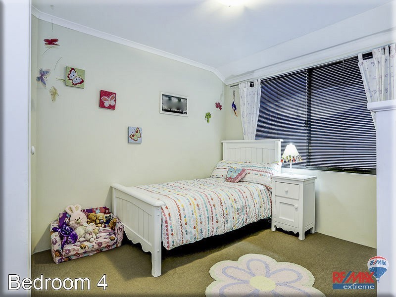 15 Haslingfield Way, Butler WA 6036