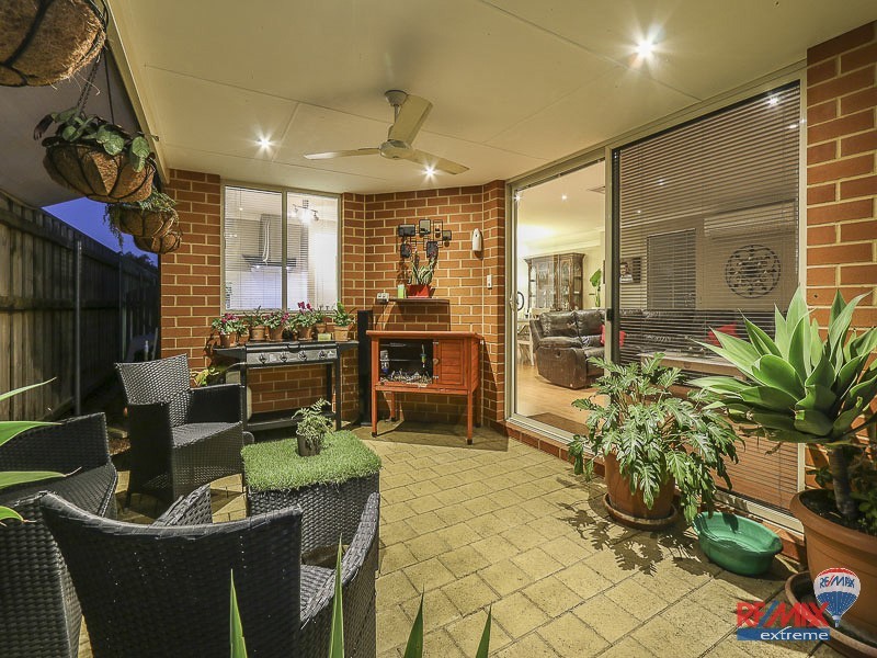 45 Granite Place, Yanchep WA 6035