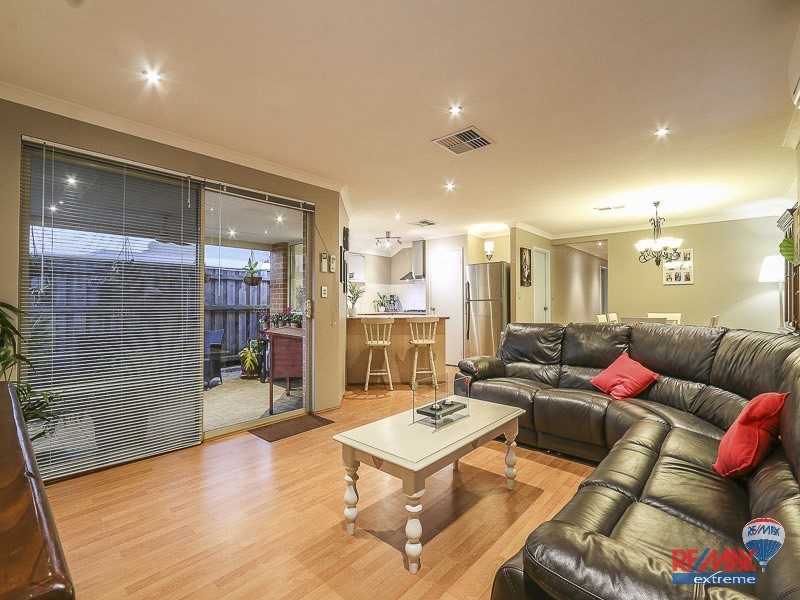 45 Granite Place, Yanchep WA 6035