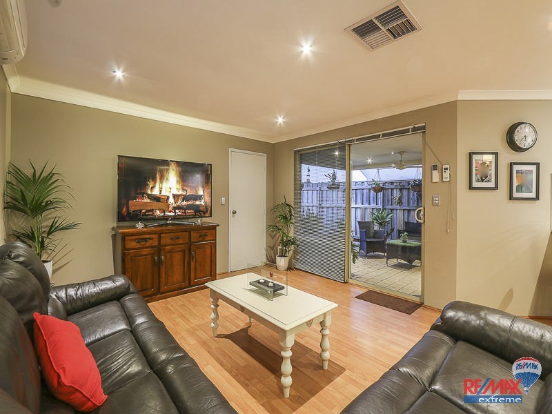 45 Granite Place, Yanchep WA 6035