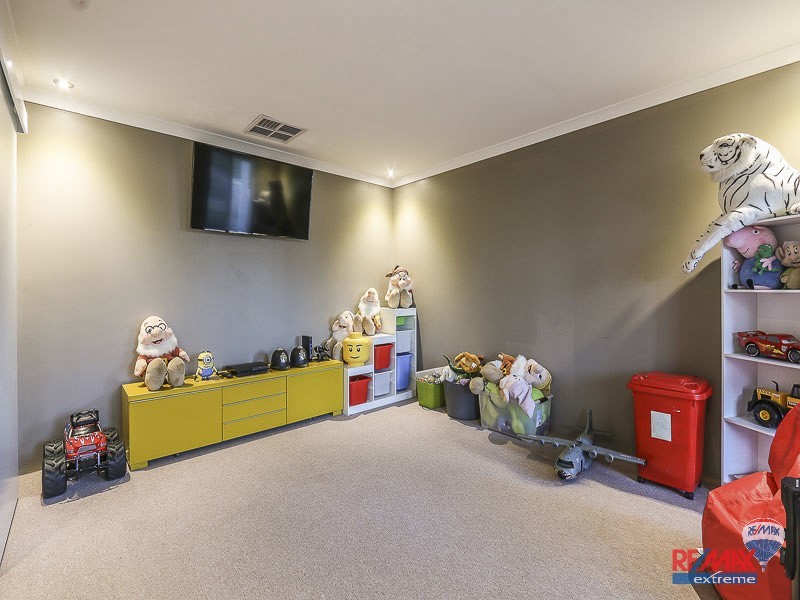 45 Granite Place, Yanchep WA 6035