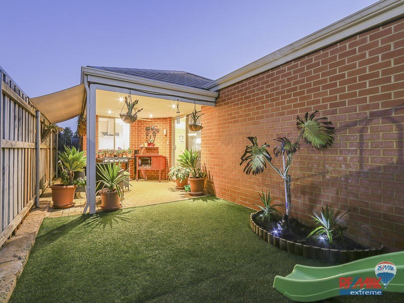 45 Granite Place, Yanchep WA 6035